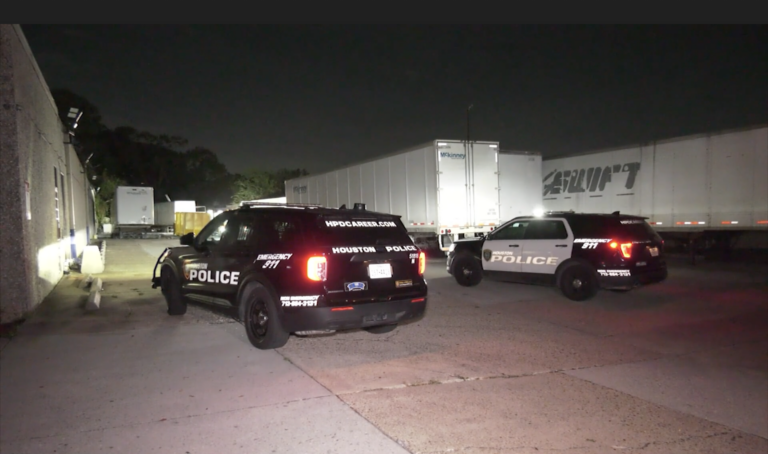 Nearly mummified bodies found in the back of Houston 18-wheeler 